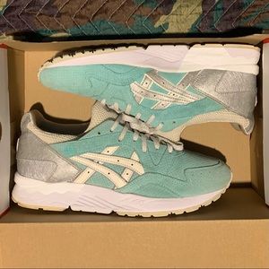 ASICS Gel-Lyte V Diamond Supply Co x Ronnie Fieg Kith Aqua Blue Grey Tiffany